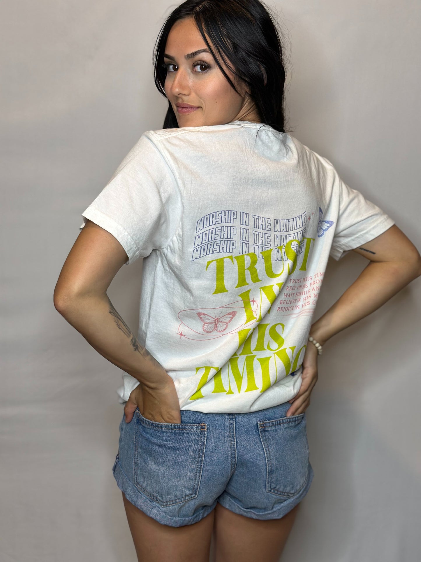 Worship in the Waiting Tee