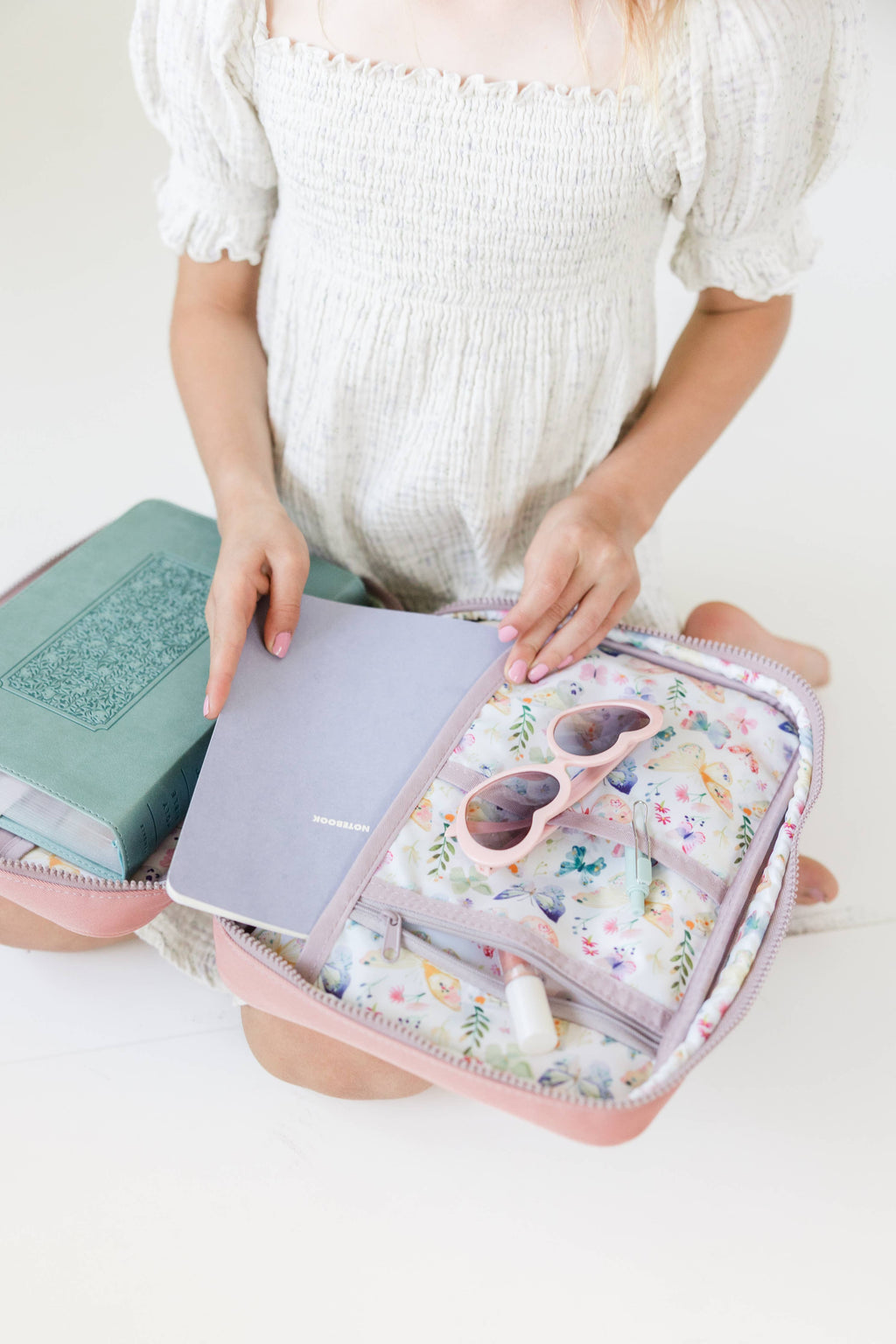 Little Girl Bible Case
